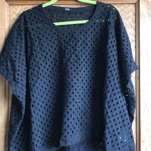 A Moyuru Eyelet Top